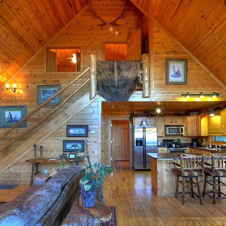 The View Sweeping Mountain Views Gas Fireplace Game Room Hot Tub Blue Ridge Buitenkant foto